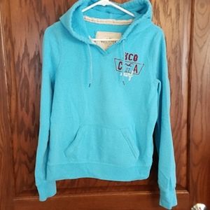 Women's Hollister sweatshirt